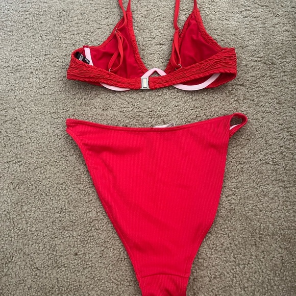 Nasty Gal Red Bikini - Picture 3 of 4